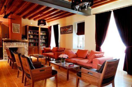 The Library Hotel Wellness Retreat Калавасос Екстериор снимка